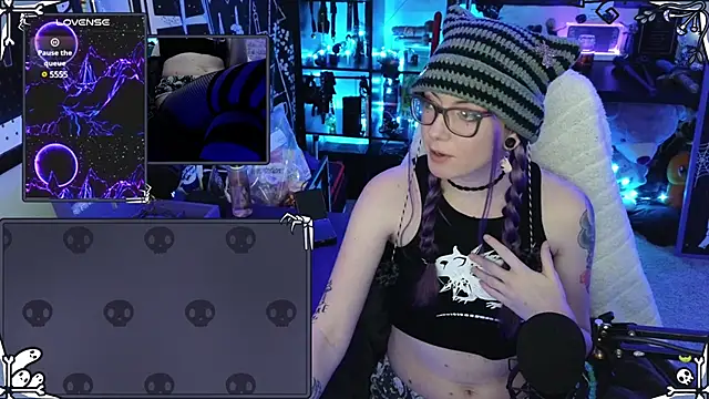 Snapshot of AnneSao chatting on January 10, 2025, 12:17 am AnneSao online show from January 10, 2025, 12:17 am