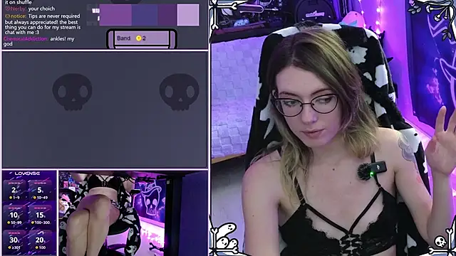 AnneSao online show from April 23, 2026, 11:39 pm