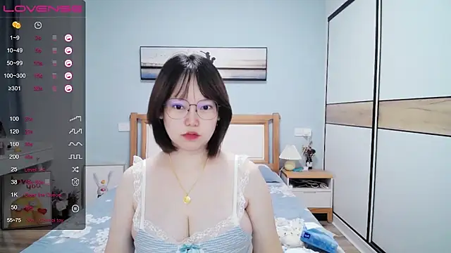 DianaYz online show from September 19, 2025, 12:53 pm