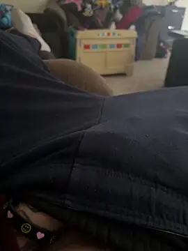 Snapshot of cumgitsumdic chatting on February 22, 2025, 6:30 pm cumgitsumdic online show from February 22, 2025, 6:30 pm