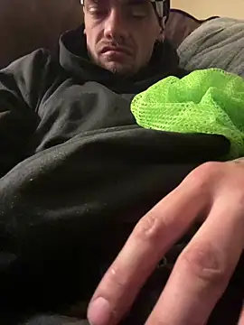 Snapshot of cumgitsumdic chatting on February 16, 2026, 11:31 am cumgitsumdic online show from February 16, 2026, 11:31 am