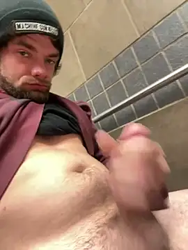 Snapshot of cumgitsumdic chatting on December 17, 2024, 5:36 pm cumgitsumdic online show from December 17, 2024, 5:36 pm