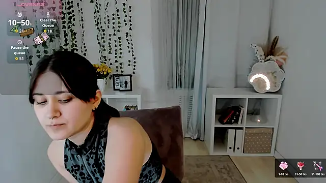 Snapshot of Alexa_Lexi_ chatting on May 13, 2026, 10:55 am Alexa Lexi online show from May 13, 2026, 10:55 am