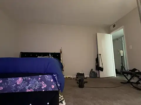 ChocolateTingz online show from February 18, 2025, 1:32 am