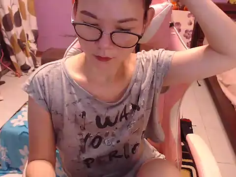 Sweety Aria online show from December 4, 2024, 7:33 am