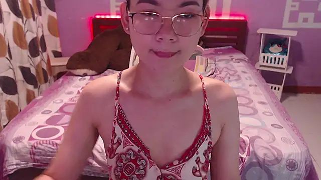 Snapshot of Sweety_Aria chatting on February 15, 2026, 6:36 am Sweety Aria online show from February 15, 2026, 6:36 am