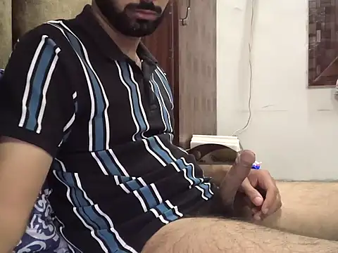 Snapshot of brownie_cake_cb chatting on April 15, 2026, 4:33 pm brownie cake cb online show from April 15, 2026, 4:33 pm