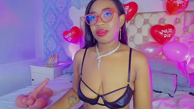 CaseyMoon online show from February 14, 2026, 12:38 pm