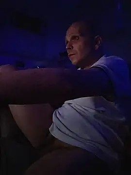 Snapshot of hardcap chatting on October 30, 2025, 9:22 pm hardcap online show from October 30, 2025, 9:22 pm