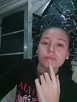 Venusluxodomme online show from June 6, 2026, 6:07 am