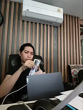 sara kimoo online show from October 28, 2025, 10:25 am