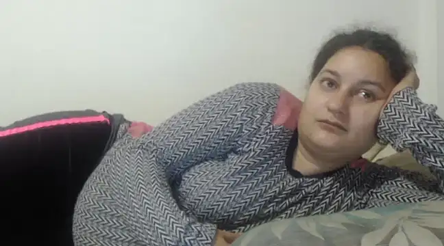 Snapshot of flowerlauren chatting on January 23, 2025, 6:17 am flowerlauren online show from January 23, 2025, 6:17 am