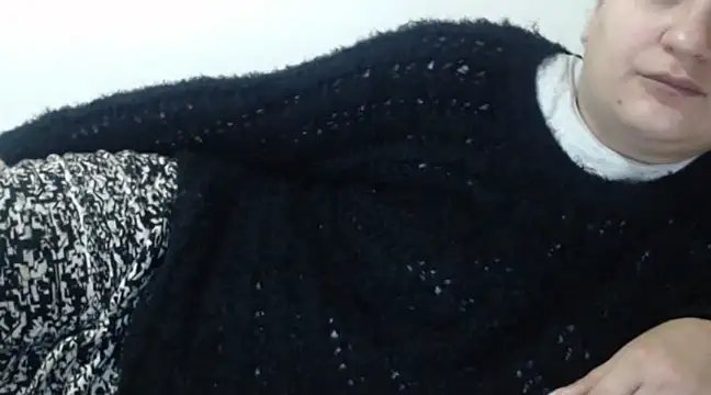 Snapshot of flowerlauren chatting on February 4, 2025, 3:36 pm flowerlauren online show from February 4, 2025, 3:36 pm