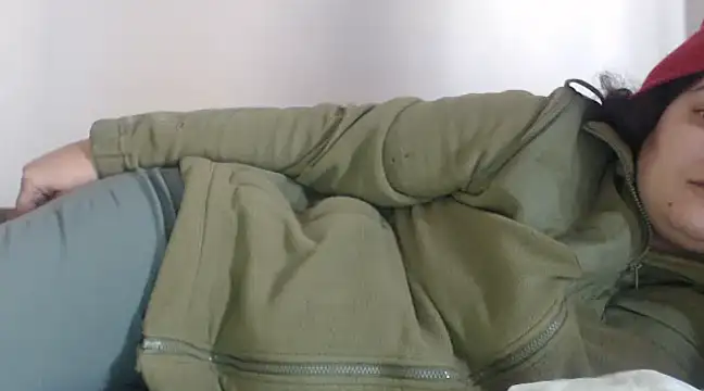 Snapshot of flowerlauren chatting on February 13, 2025, 11:39 am flowerlauren online show from February 13, 2025, 11:39 am