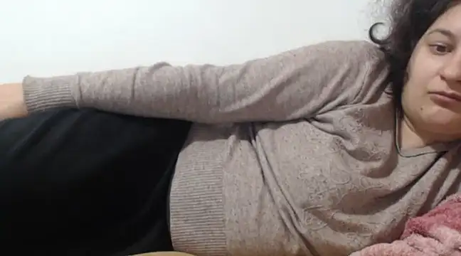 Snapshot of flowerlauren chatting on February 9, 2025, 7:26 am flowerlauren online show from February 9, 2025, 7:26 am