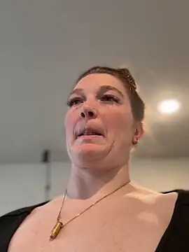 PussiesnCream  online show from March 22, 2025, 6:25 pm