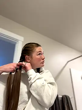 PussiesnCream  online show from September 22, 2025, 3:29 pm