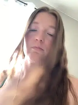 Snapshot of PussiesnCream_ chatting on February 19, 2026, 4:15 pm PussiesnCream online show from February 19, 2026, 4:15 pm