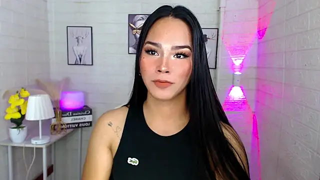 urnaughtydolly69 online show from September 16, 2025, 6:09 pm