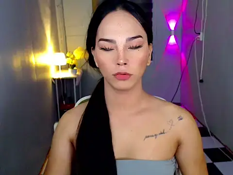 Snapshot of urnaughtydolly69 chatting on April 5, 2026, 2:13 pm urnaughtydolly69 online show from April 5, 2026, 2:13 pm