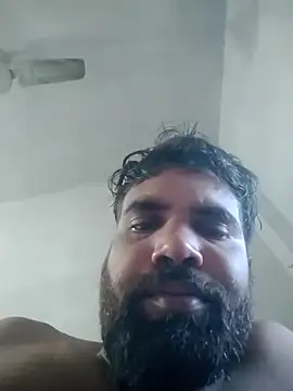 Snapshot of Dogol1990 chatting on October 5, 2025, 6:04 am Dogol1990 online show from October 5, 2025, 6:04 am