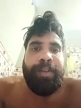 Snapshot of Dogol1990 chatting on December 17, 2025, 6:18 am Dogol1990 online show from December 17, 2025, 6:18 am