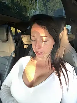 Viola Beck online show from October 2, 2025, 6:39 am