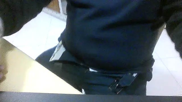 Snapshot of polloiw chatting on December 2, 2025, 2:19 pm polloiw online show from December 2, 2025, 2:19 pm