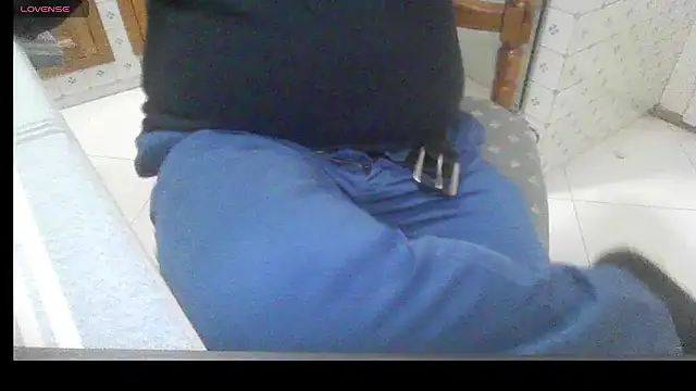 Snapshot of polloiw chatting on February 15, 2026, 8:52 pm polloiw online show from February 15, 2026, 8:52 pm