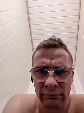 Snapshot of buchr1 chatting on November 22, 2025, 12:32 am buchr1 online show from November 22, 2025, 12:32 am