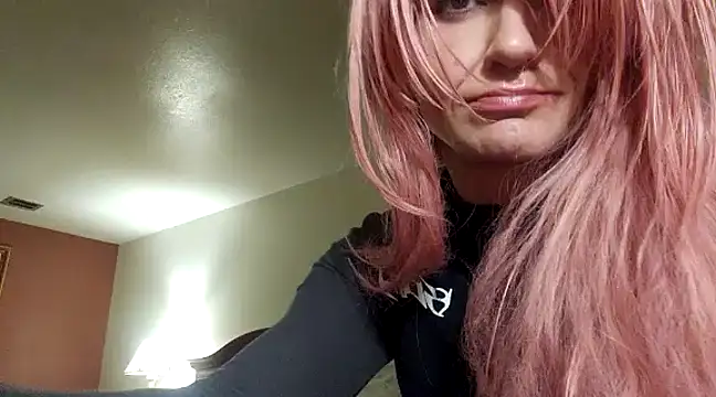 Snapshot of KandiK37 chatting on February 6, 2025, 11:15 pm KandiK37 online show from February 6, 2025, 11:15 pm