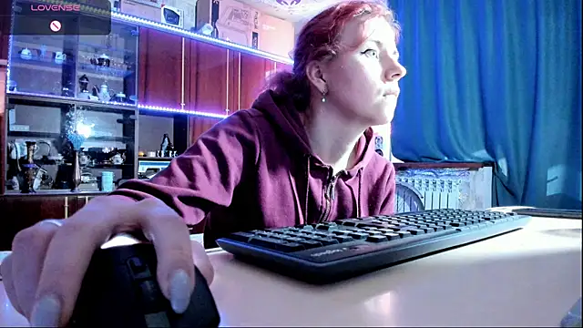 pa1e pr1ncess online show from March 21, 2025, 11:55 am