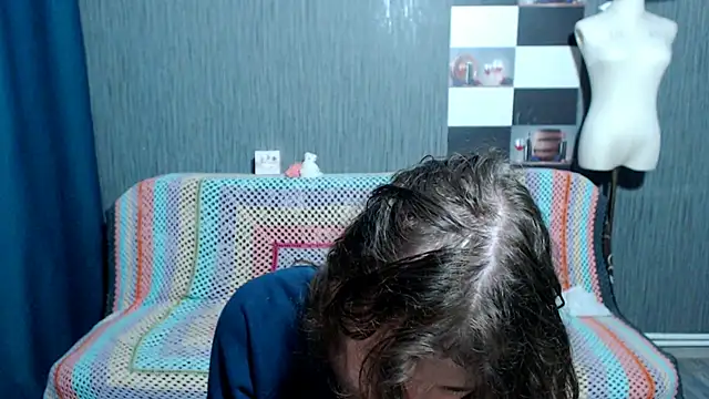 Snapshot of pa1e_pr1ncess chatting on March 25, 2026, 7:19 am pa1e pr1ncess online show from March 25, 2026, 7:19 am