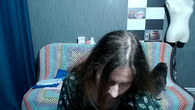 Snapshot of pa1e_pr1ncess chatting on March 28, 2026, 4:41 pm pa1e pr1ncess online show from March 28, 2026, 4:41 pm