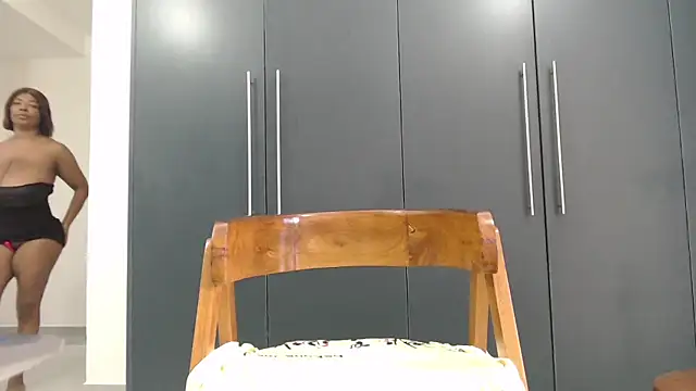 Snapshot of katt008 chatting on March 28, 2026, 5:30 am katt008 online show from March 28, 2026, 5:30 am