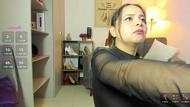 samantha hot20 online show from February 12, 2026, 1:11 pm