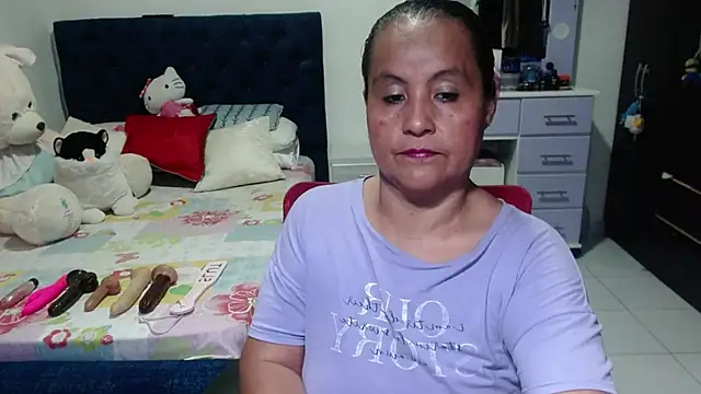 Snapshot of pervert_mommy_ chatting on November 6, 2025, 11:14 am pervert mommy online show from November 6, 2025, 11:14 am