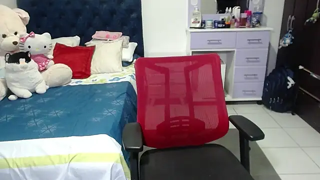 Snapshot of pervert_mommy_ chatting on November 23, 2025, 12:15 pm pervert mommy online show from November 23, 2025, 12:15 pm