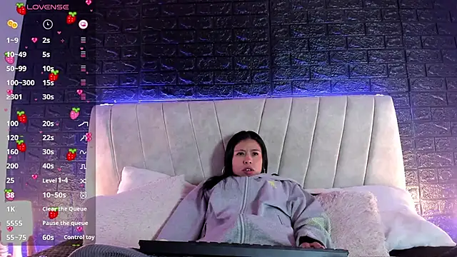 Snapshot of CATRINA_SEXXX chatting on February 26, 2025, 6:51 am CATRINA SEXXX online show from February 26, 2025, 6:51 am