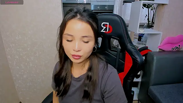 AyaMoon online show from September 23, 2025, 5:36 am