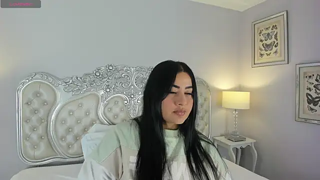 Pamela roberts online show from April 17, 2026, 10:34 pm