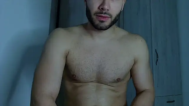 Snapshot of Justynn1 chatting on November 21, 2025, 6:12 am Justynn1 online show from November 21, 2025, 6:12 am