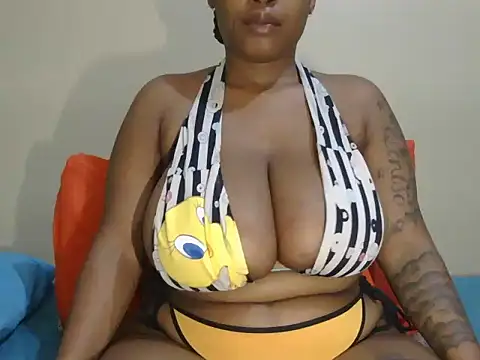 Snapshot of LICKABLETASH98 chatting on July 16, 2026, 6:43 am LICKABLETASH98 online show from July 16, 2026, 6:43 am