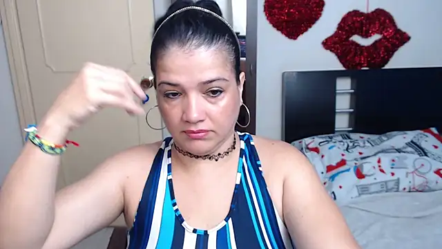 GlendaStarx online show from February 11, 2026, 10:09 pm