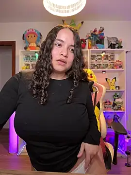 Snapshot of Sweet_sully__ chatting on March 16, 2026, 12:09 pm Sweet sully online show from March 16, 2026, 12:09 pm