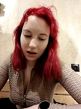 Snapshot of Frost_foxy chatting on March 19, 2025, 6:46 am Frost foxy online show from March 19, 2025, 6:46 am