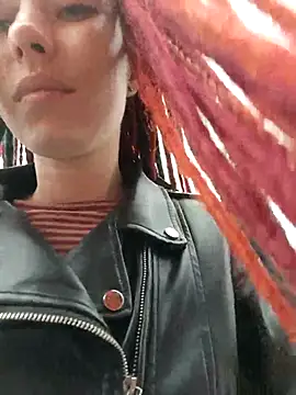 Snapshot of Frost_foxy chatting on September 13, 2025, 1:49 am Frost foxy online show from September 13, 2025, 1:49 am