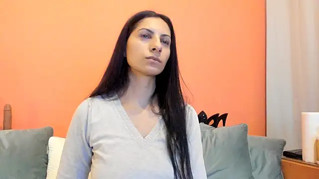 Dirty-Bya online show from October 19, 2025, 6:10 pm