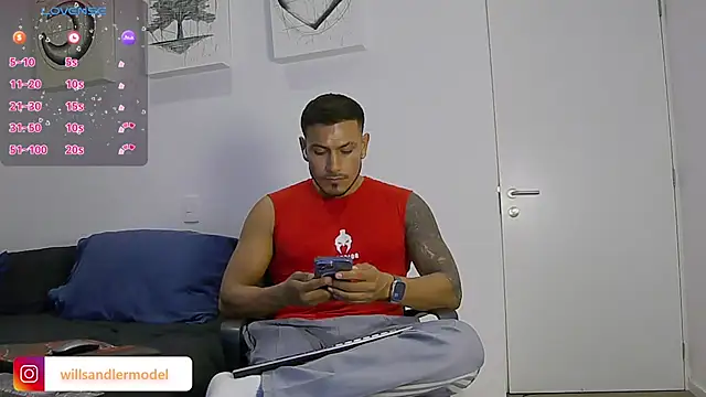 Snapshot of WillSandler chatting on December 17, 2025, 11:21 pm WillSandler online show from December 17, 2025, 11:21 pm