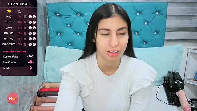 Snapshot of MAARYMOON chatting on October 3, 2025, 10:50 am MAARYMOON online show from October 3, 2025, 10:50 am